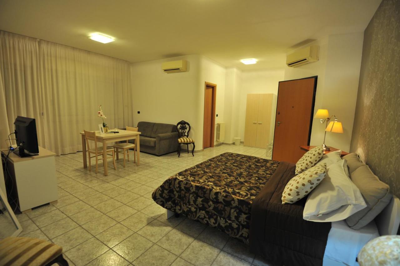 Quarantadue Quindici Hotel Termoli Exterior foto